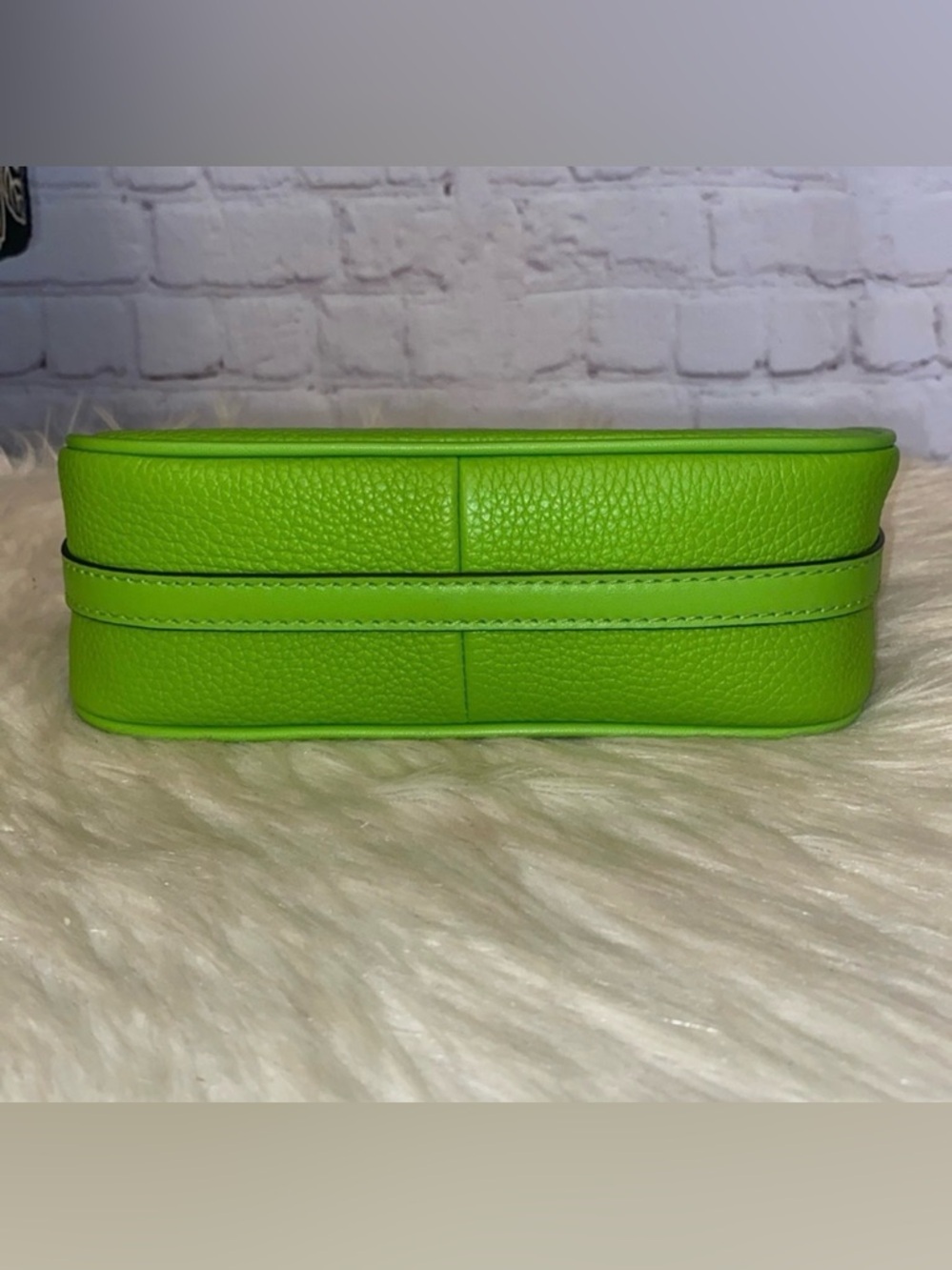 Michael Kors JET SET CHARM Small
Pouchette/JET SET Card Case 2pc Set - Picture 5 of 8